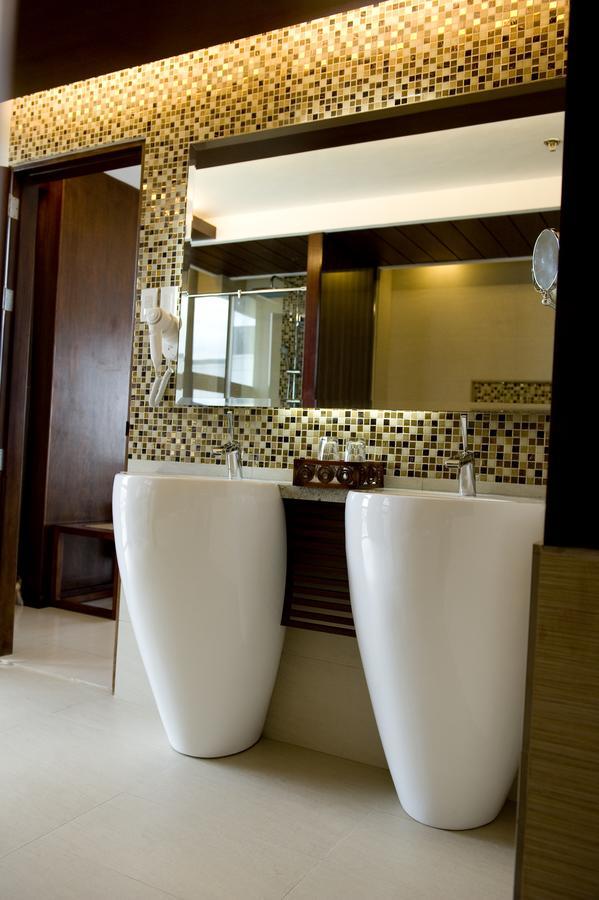 Skinetics Wellness Center Boutique Hotel Iloílo Exterior foto